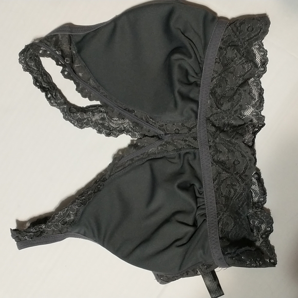 Smart & Sexy - Gray lacey bralette. Style #SA874 - LG - Picture 3 of 7